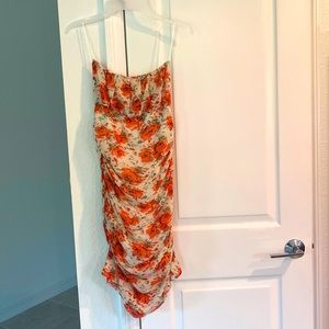 MISSGUIDED spaghetti strap ruched cocktail dress US 4